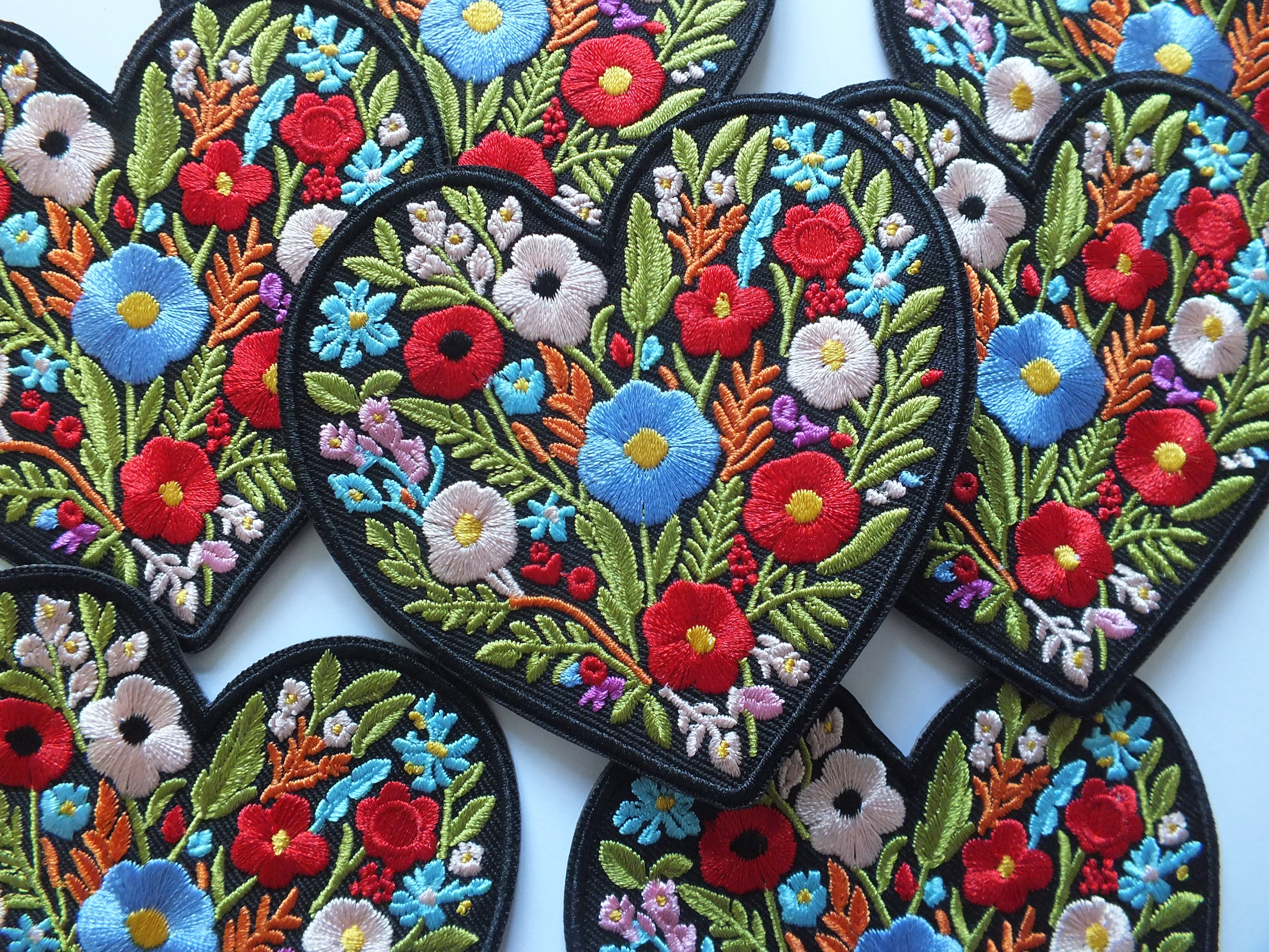 Cute Heart Flower Patch Embroidered Iron On or Hook and Loop Aesthetic Appliqué for Backpacks Jackets & DIY Projects Floral Heart Patch