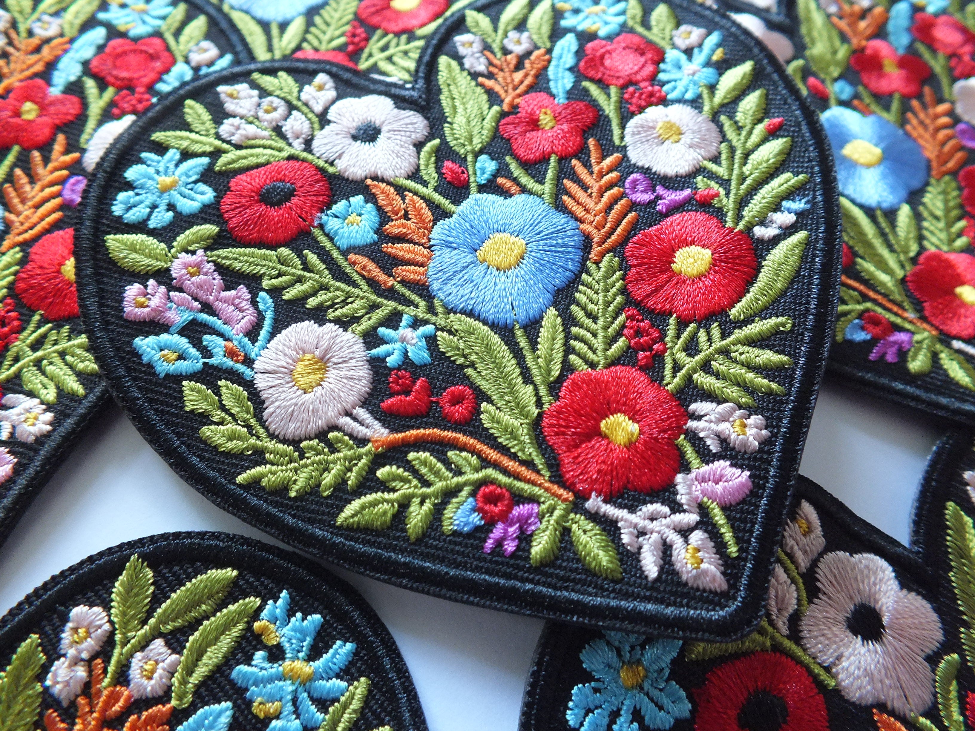 Cute Heart Flower Patch Embroidered Iron On or Hook and Loop Aesthetic Appliqué for Backpacks Jackets & DIY Projects Floral Heart Patch