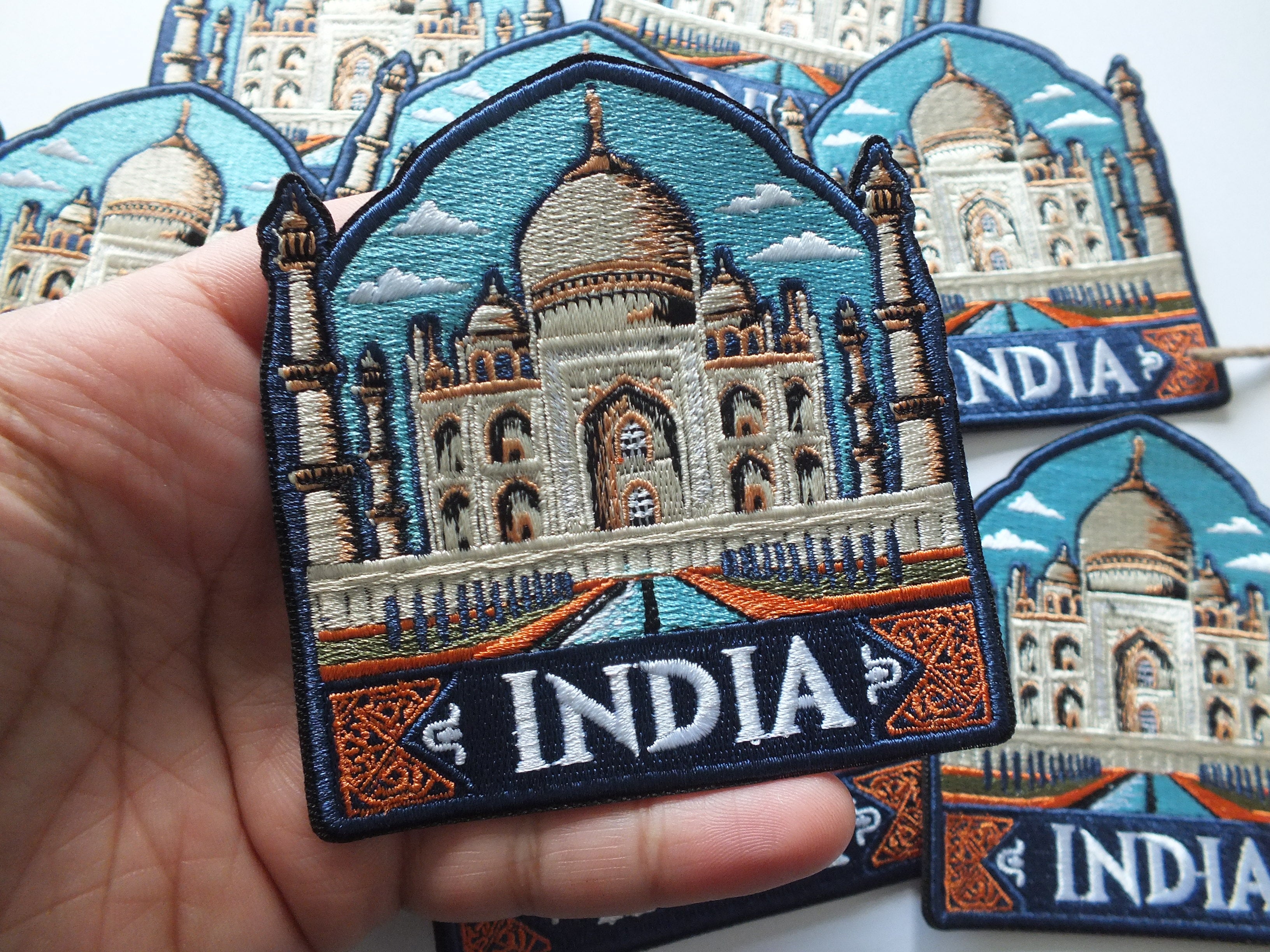 India Travel Patch Iron On Embroidered Taj Mahal Appliqué Wonder of World Travel Souvenir Patch for Jacket Backpack World City Keepsake
