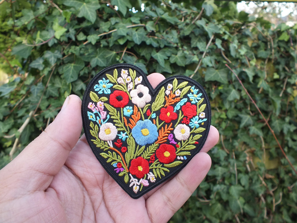 Cute Heart Flower Patch Embroidered Iron On or Hook and Loop Aesthetic Appliqué for Backpacks Jackets & DIY Projects Floral Heart Patch