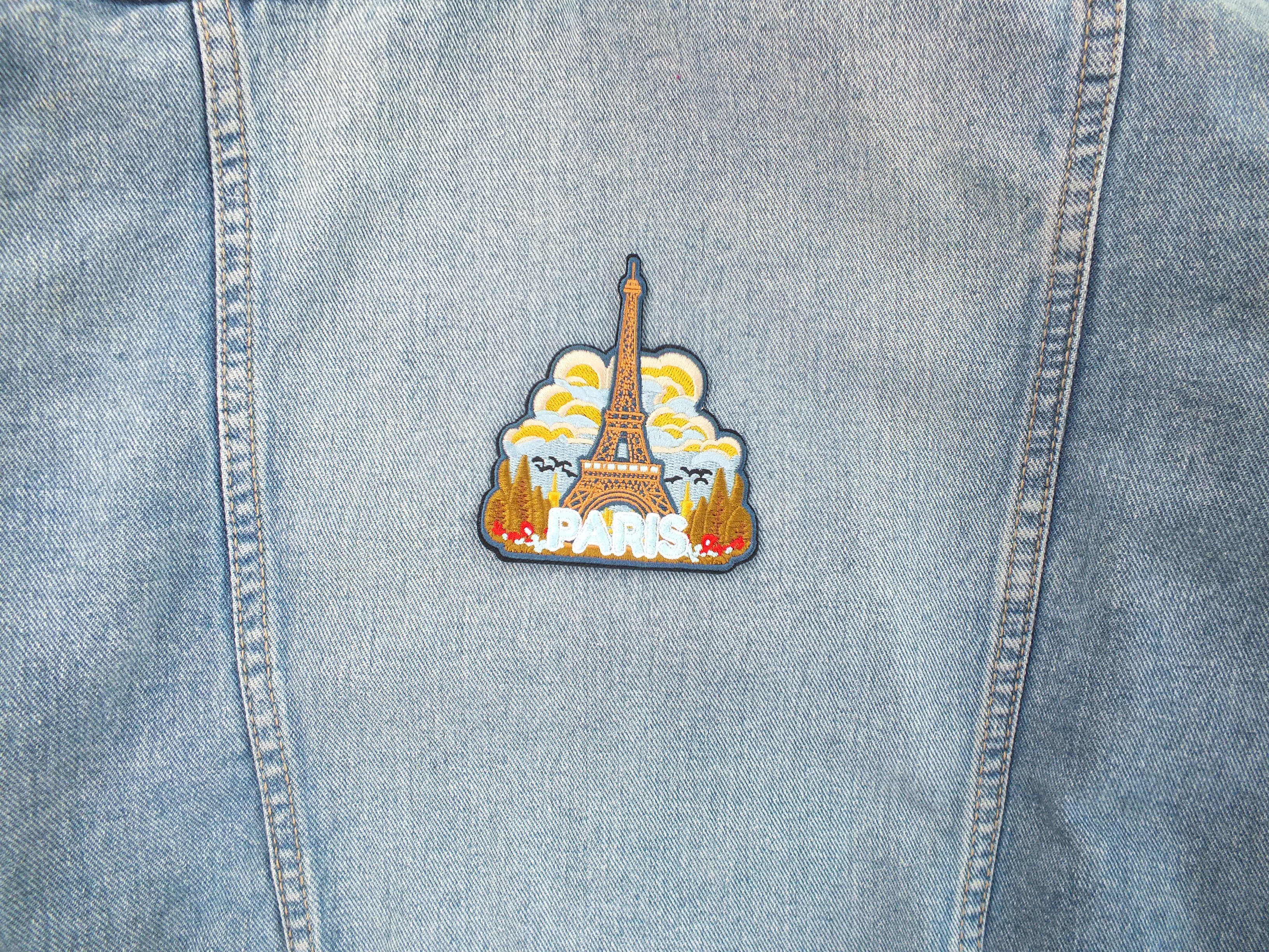 Eiffel Tower Embroidered Patch Paris Travel Badge for Backpack Iron On Hook and Loop Paris Travel Patch Embroidered Eiffel Tower Souvenir