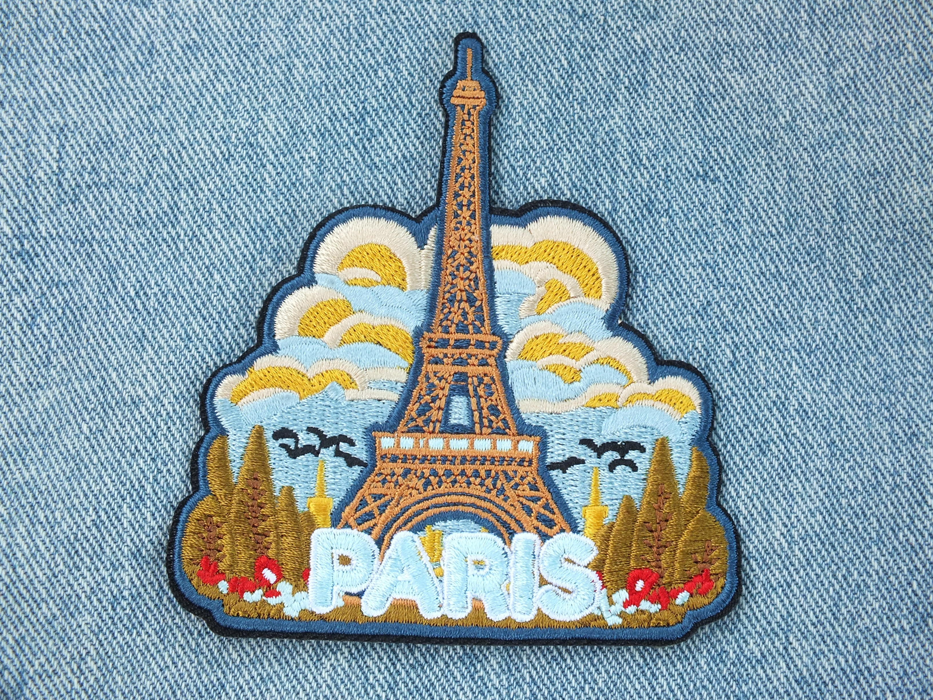 Eiffel Tower Embroidered Patch Paris Travel Badge for Backpack Iron On Hook and Loop Paris Travel Patch Embroidered Eiffel Tower Souvenir