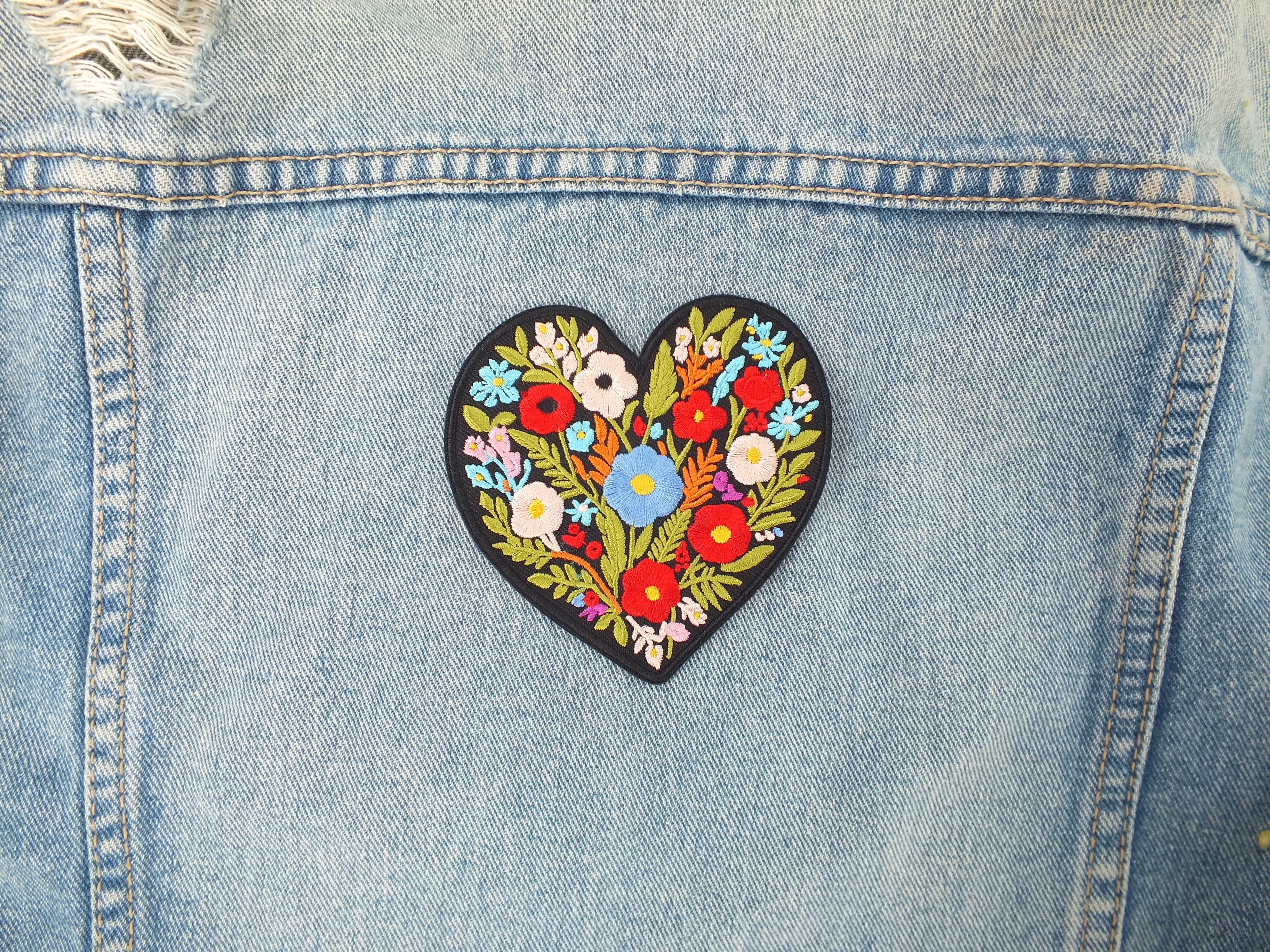Cute Heart Flower Patch Embroidered Iron On or Hook and Loop Aesthetic Appliqué for Backpacks Jackets & DIY Projects Floral Heart Patch