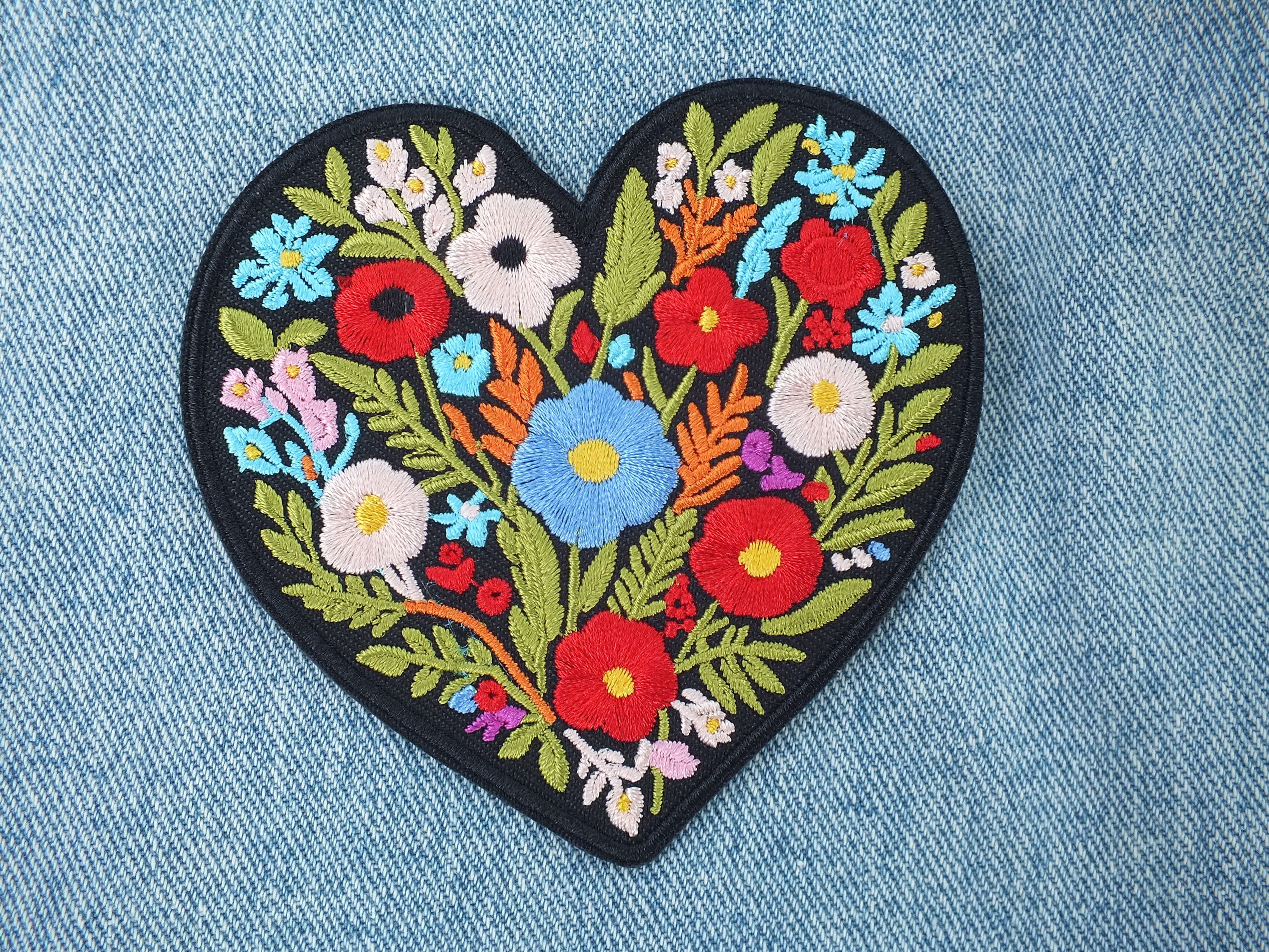 Cute Heart Flower Patch Embroidered Iron On or Hook and Loop Aesthetic Appliqué for Backpacks Jackets & DIY Projects Floral Heart Patch