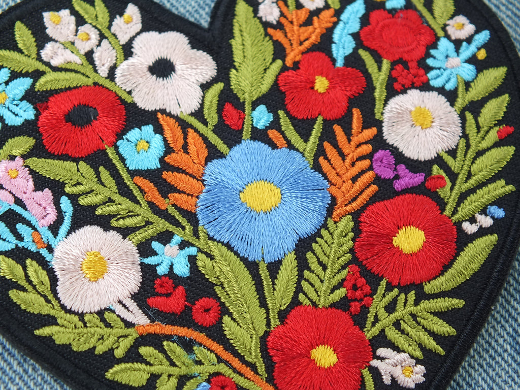 Cute Heart Flower Patch Embroidered Iron On or Hook and Loop Aesthetic Appliqué for Backpacks Jackets & DIY Projects Floral Heart Patch