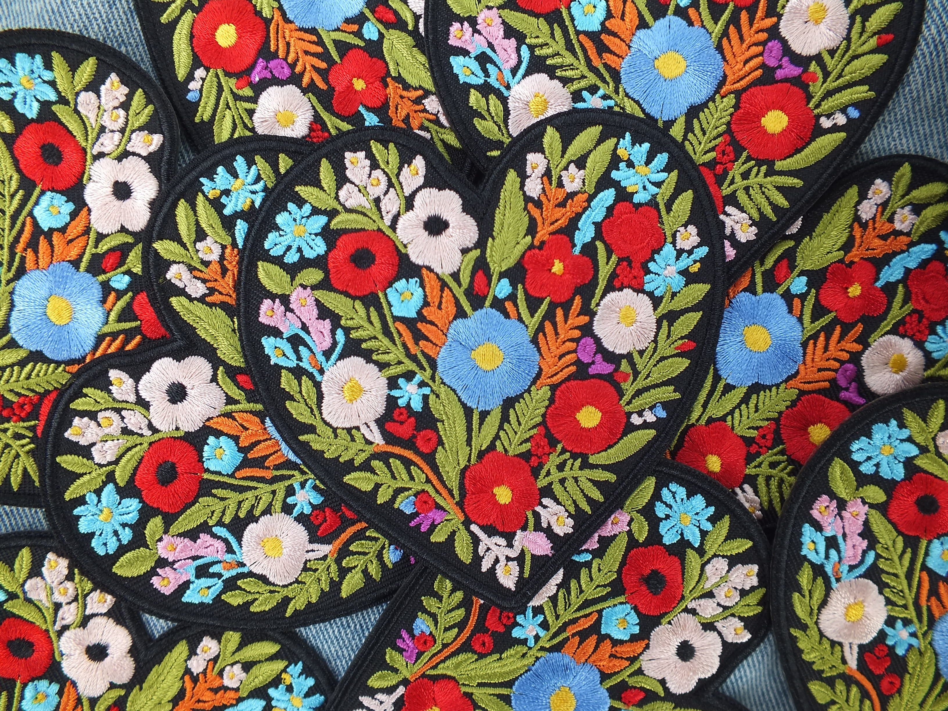 Cute Heart Flower Patch Embroidered Iron On or Hook and Loop Aesthetic Appliqué for Backpacks Jackets & DIY Projects Floral Heart Patch