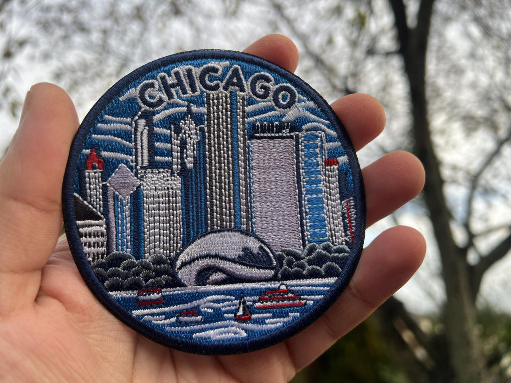 Chicago Travel Patch Gift for Traveler Iron On USA Embroidered Travel Jacket Patches Sew On Travel Accessory Hook and Loop Travel Keepsake