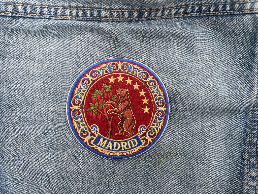 Madrid Bear Patch Embroidered Strawberry Tree Badge Hook and Loop Spanish Travel Accessory Gift Traveler Sew On Denim Travel Jacket Patch
