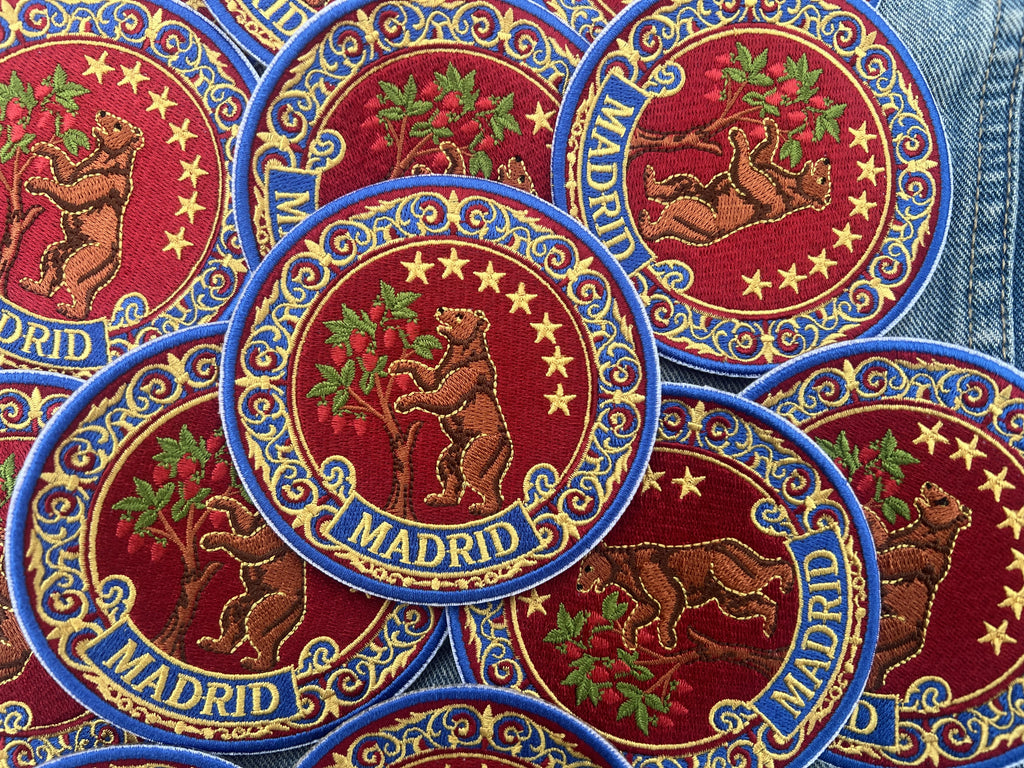 Madrid Bear Patch Embroidered Strawberry Tree Badge Hook and Loop Spanish Travel Accessory Gift Traveler Sew On Denim Travel Jacket Patch