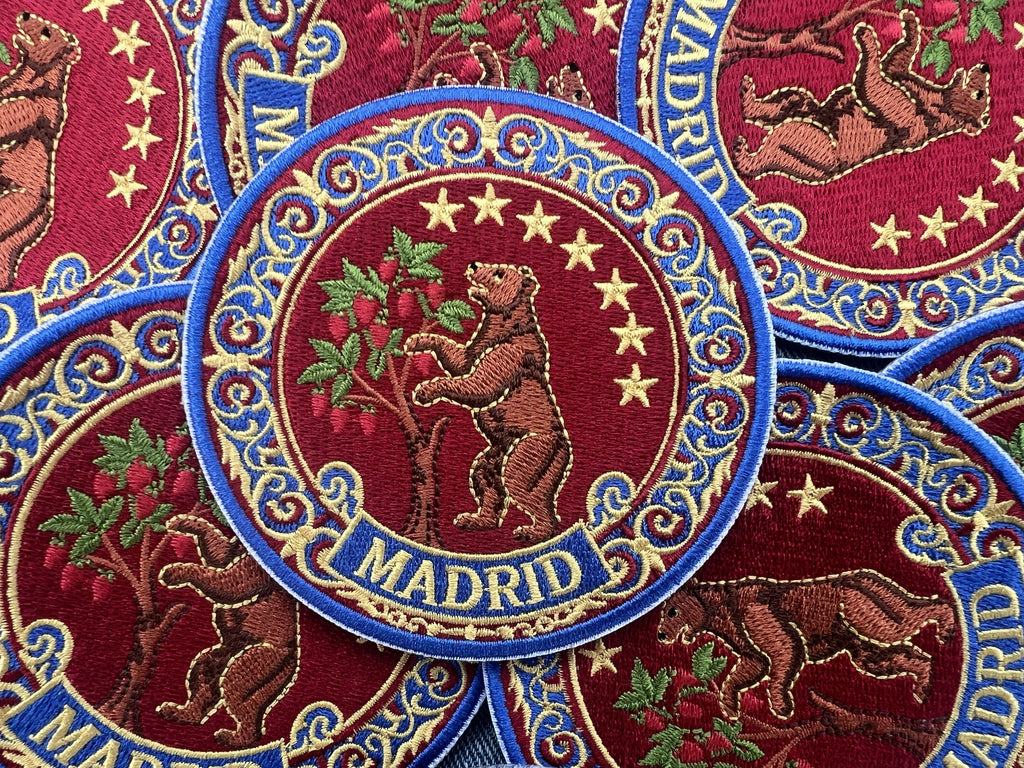 Madrid Bear Patch Embroidered Strawberry Tree Badge Hook and Loop Spanish Travel Accessory Gift Traveler Sew On Denim Travel Jacket Patch