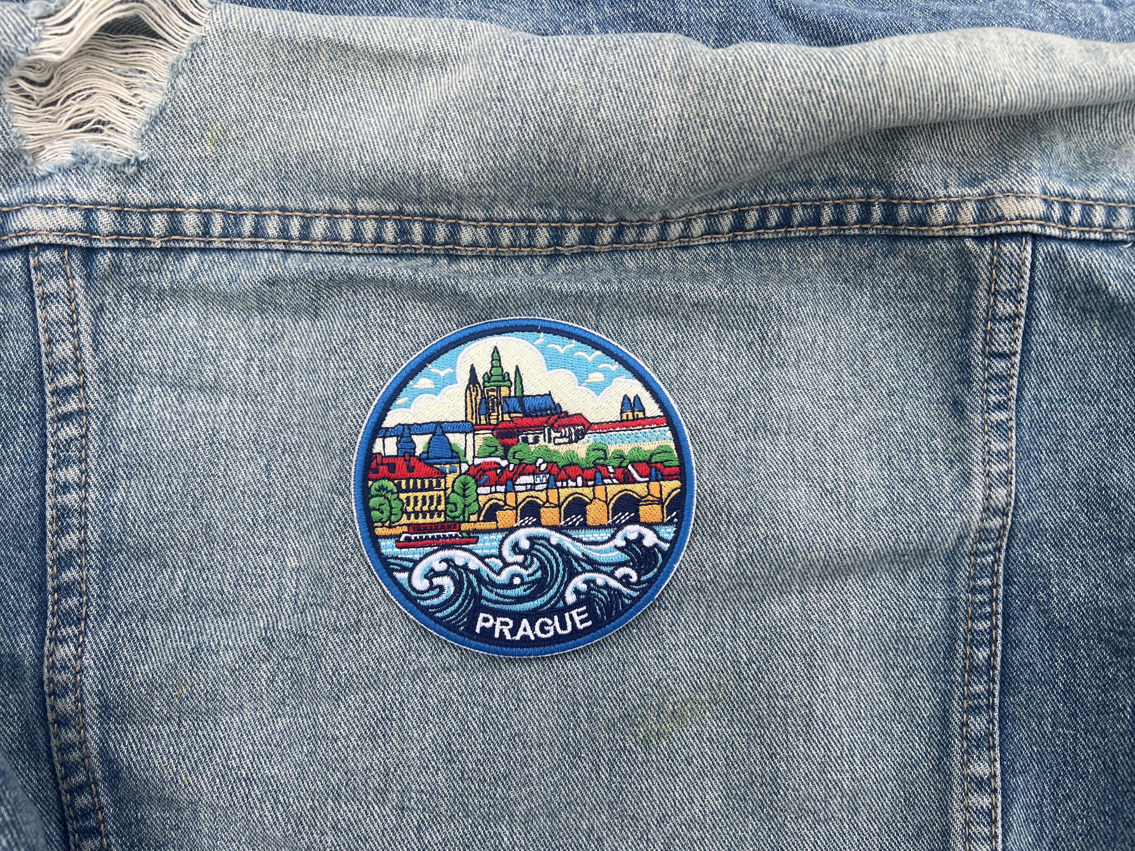 Prague Souvenir Patch Embroidered Castle Bridge Artwork Sew On Denim Jacket Patches Iron On Prague Castle Patch Gift for Traveler